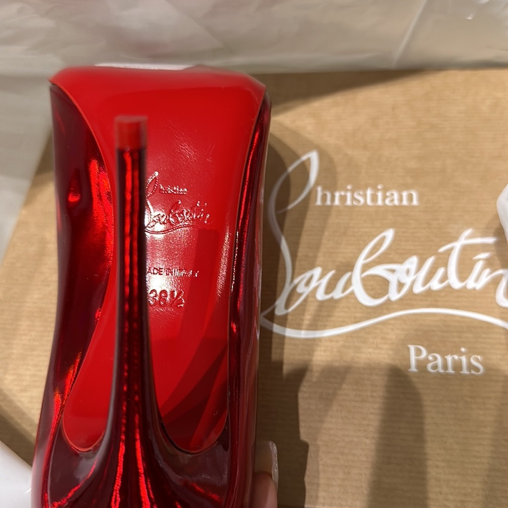 BRAND NEW CHRISTIAN LOUBOUTIN KATE 100
LOUBI PATENT PSYCHIC - Picture 3 of 4